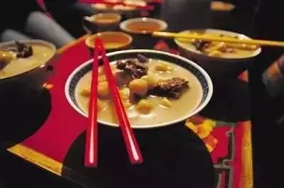 གཞིས་རྩེའི་ལོ་སར་གྱི་རྣམ་པ།