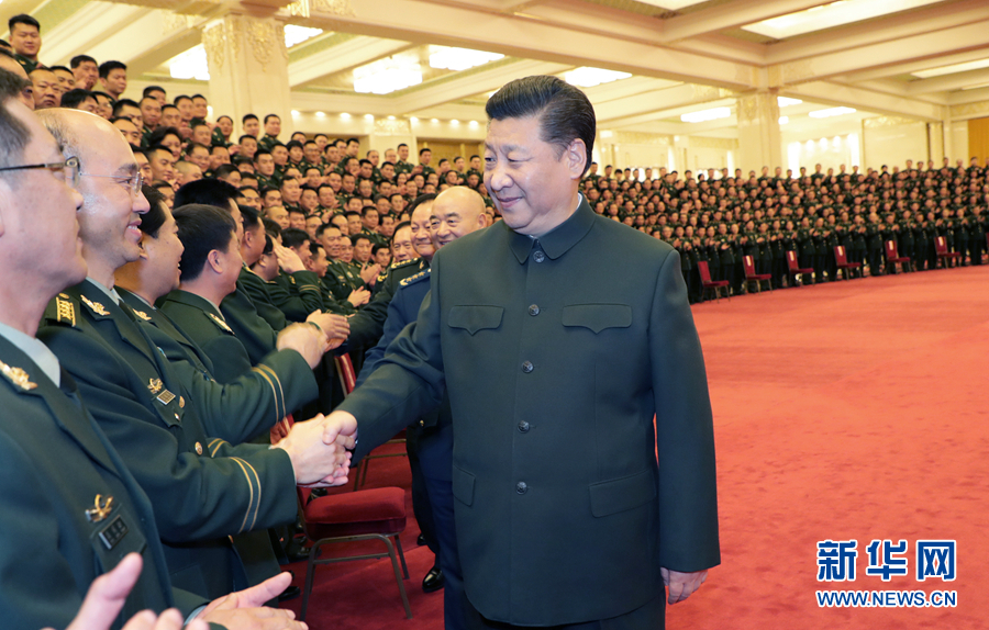 ཞི་ཅིན་ཕིང་གིས་དྲག་ཆས་ཉེན་རྟོག་དམག་དཔུང་གི་ཏང་གི་འཐུས་མིའི་ཚོགས་ཆེན་ཐེངས་གསུམ་པའི་འཐུས་མི་ཡོངས་ལ་མཇལ་འཕྲད་གནང་། 