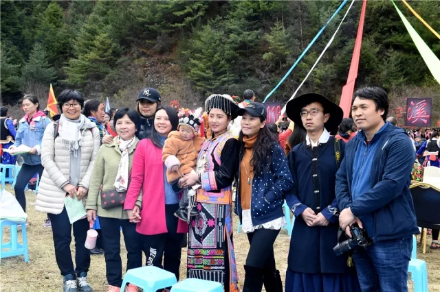 ལིས་རྫོང་གིས་ཆའང་རིགས་ཀྱི་གདོད་མའི་ཀའེ་རུའུ་དུས་ཆེན་སྤེལ།