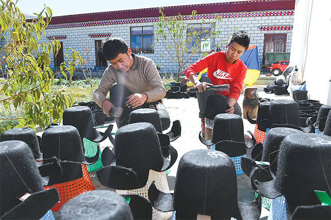 སྲོལ་རྒྱུན་ལག་ཤེས་ལ་བརྟེན་ནས་ཡོང་འབབ་འཕར་སྣོན་བྱུང་བ།