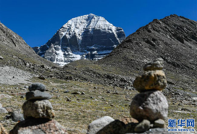 གནས་རི་གངས་རིན་པོ་ཆེ། 