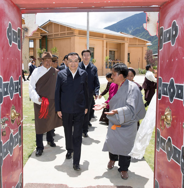 ལི་ཁེ་ཆང་གིས་བོད་ལྗོངས་ལ་བརྟག་དཔྱད་གནང་བ།