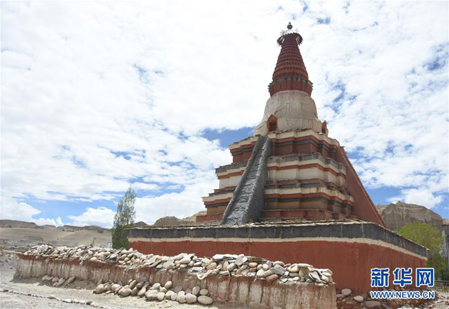 མཐོ་ལྡིང་དགོན་གྱི་རིག་དངོས་ཉམས་གསོའི་ལས་ཀ་མཇུག་འགྲིལ་བའི་མཚམས་སུ་སླེབས་པ།