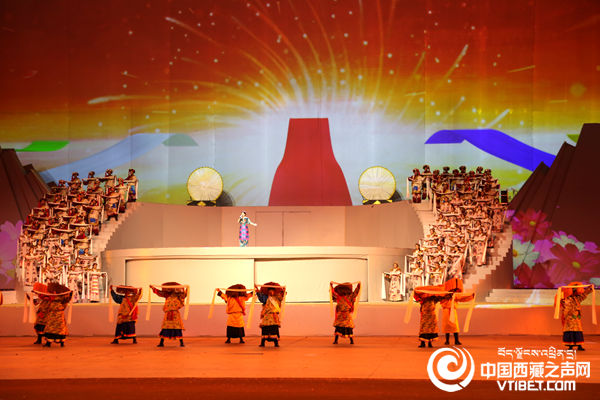 ཀྲུང་གོའི་བོད་ལྗོངས་ཡུལ་སྐོར་རིག་གནས་ཀྱི་རྒྱལ་སྤྱིའི་འགྲེམས་ཚོགས་སྐབས་བཞི་པ་གཟབ་རྒྱས་ངང་ཚོགས་འགོ་ཚུགས་པ།