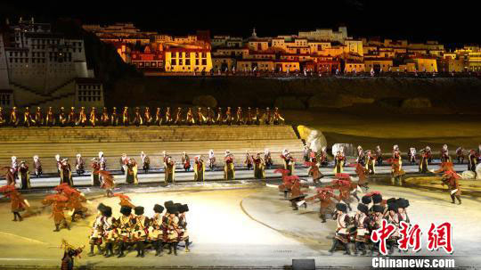 བོད་ཀྱི་རིག་གནས་ལོ་རྒྱུས་ཟློས་གར་ཆེན་མོ《འུན་ཤིང་ཀོང་ཇོ་》ཡི་ད་ལོའི་འཁྲབ་སྟོན་མཇུག་བསྡུས་པ།