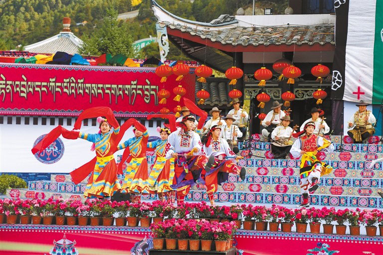བོད་ལྗོངས་སུ་ཀོང་པོའི་ལོ་གསར་བསུས་པ།