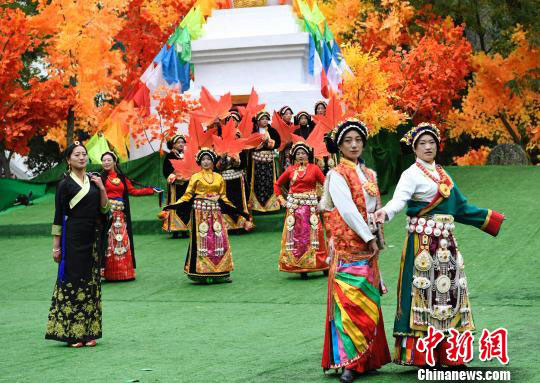 2018ལོའི་སི་ཁྲོན་ལོ་མ་དམར་པོའི་སྐྱེ་ཁམས་ཡུལ་སྐོར་དུས་ཆེན་དང་ལི་རྫོང་མྱག་ལོའི་ལོ་མ་དམར་པོའི་ཆུ་ཚན་དུས་ཆེན་འགོ་ཚུགས་པ།