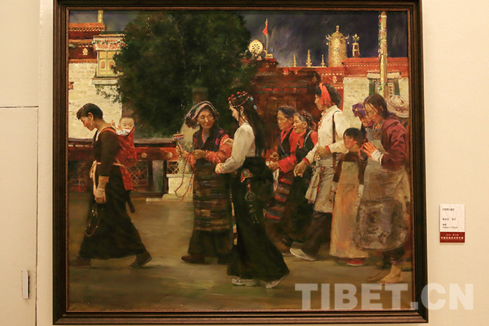 ཀྲུང་གོའི་མི་རིགས་མཛེས་རྩལ་གྱི་ལོ་འཁོར་ཆ་ཟུང་འགྲེམས་སྟོན་སྐབས་གསུམ་པ་པེ་ཅིང་དུ་སྤེལ་བ།