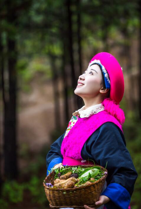 བདེ་ཆེན་ཁུལ་གྱི་ས་མཐོའི་ཁྱད་ལྡན་ཞིང་ལས་ལ་འཕེལ་ཤུགས་ཆེན་པོ་ལྡན་པ།