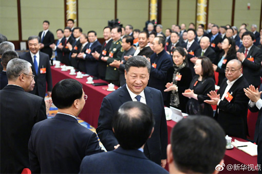 ཞི་ཅིང་ཕིང་གིས་སྲིད་གྲོས་ཨུ་ཡོན་ལ་གཟིགས་གནང་བ།