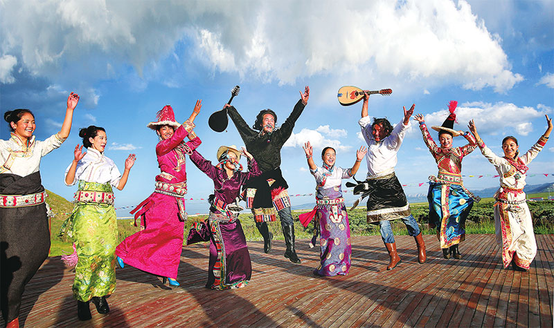མི་རིགས་མཐུན་སྒྲིལ་གྱིས་སྟོབས་ཤུགས་ཆེན་པོ་གཅིག་ཏུ་སྒྲིལ་བ།