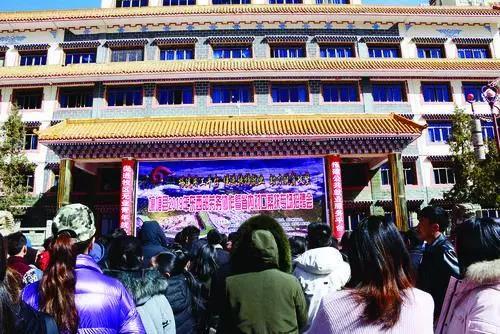 འཛམ་ཐང་དུ་དབུལ་སྐྱོར་ལས་བསྡུའི་བྱེད་སྒོ་སྤེལ།