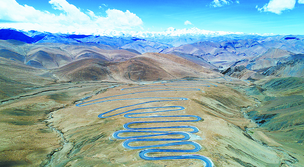 འཛམ་གླིང་ཡང་རྩེར་བསྲིངས་པའི་གཞུང་ལམ།