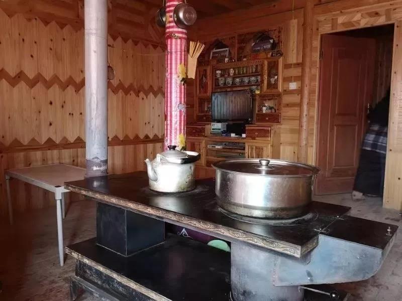 ཁྱིམ་ཚང་མཐུན་ན་བདེ་བའི་མཆོག