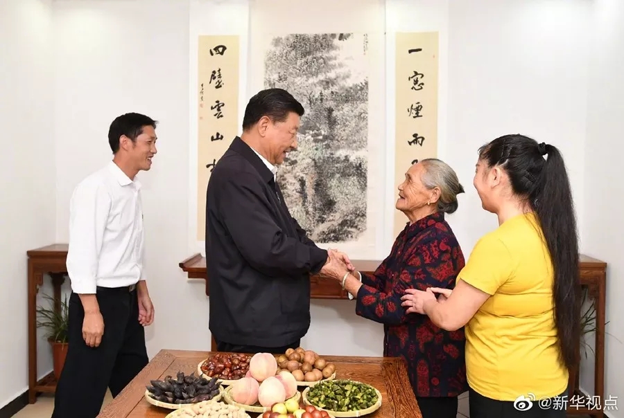 ཞི་ཅིན་ཕིང་གིས་ཤིན་རྫོང་ཐན་ཕུ་ཏ་དབན་དུ་རྟོག་ཞིབ་གནང་བ།