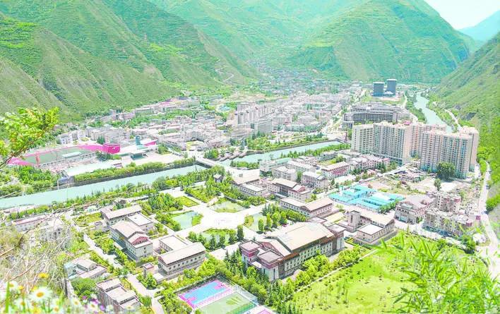 གཟི་རྩ་སྡེ་དགུ་རྫོང་གི་འཕོ་འགྱུར་དང་ལོ་ངོ་བདུན་ཅུ།