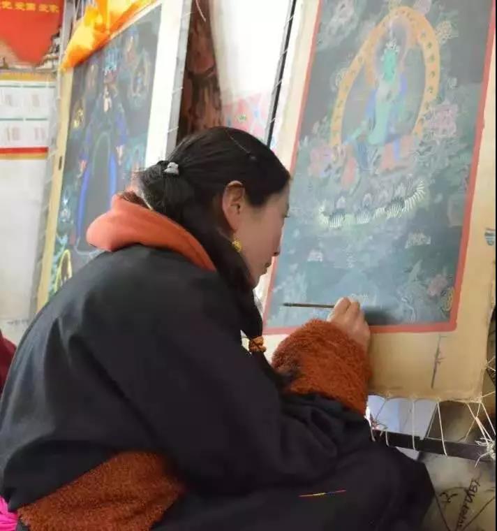 རིག་གནས་ཐོན་ལས་གཉེར་ཏེ་ཕྱུག་འགྱུར་ལམ་ལ་སྐྱོད།