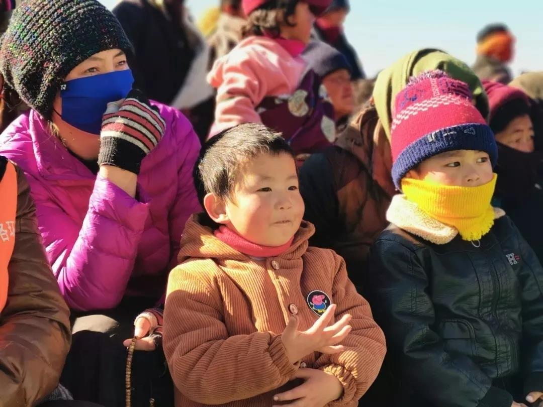 རྔ་བ་རྫོང་གིས་གཤམ་སྤེལ་བཞི་ཡི་བྱེད་སྒོ་དངོས་སུ་མགོ་བརྩམས།