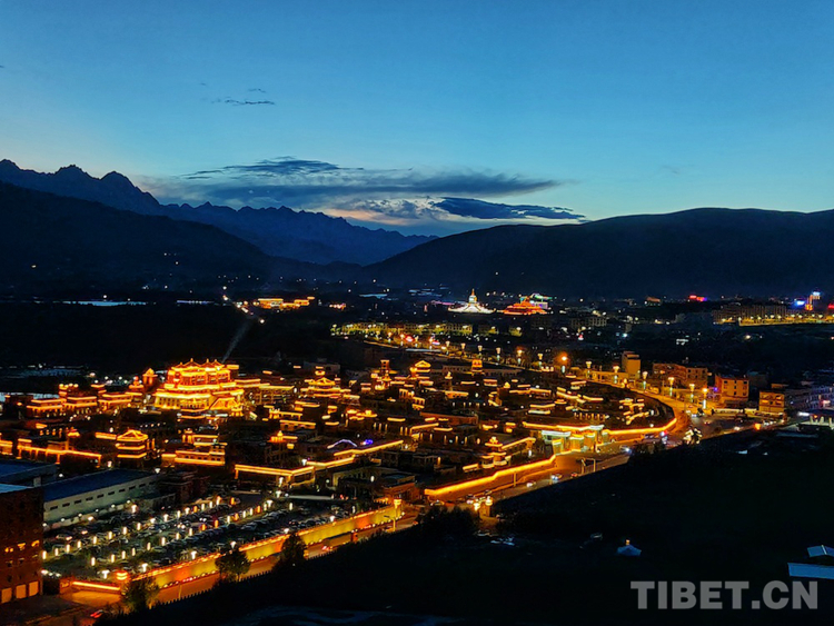 དཀར་མཛེས་རྫོང་དུ་2020ལོར་སྔོན་དཔག་ལྟར་ན་ཡུལ་སྐོར་ཡོང་འབབ་སྒོར་དུང་ཕྱུར་15.95ཟིན་ཐུབ།