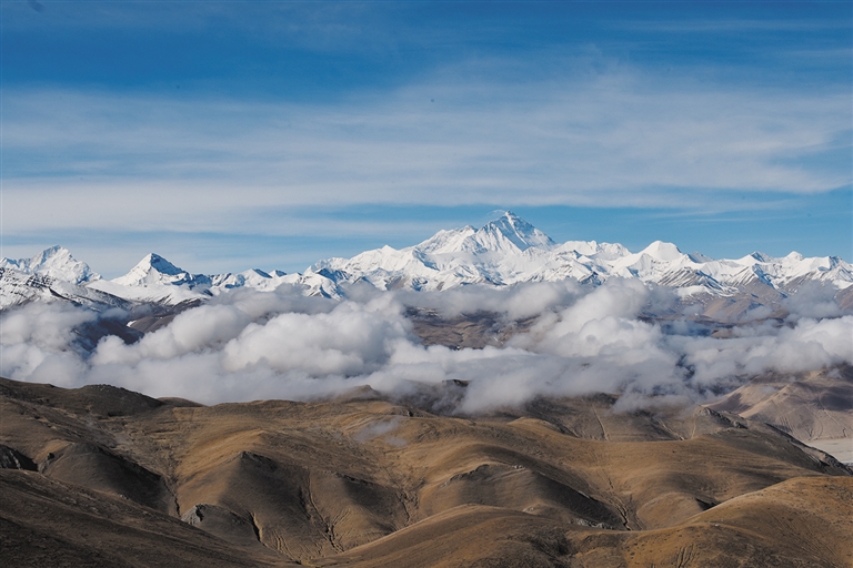 ཇོ་མོ་གླང་མའི་རང་བྱུང་སྲུང་སྐྱོང་ཁུལ་གྱི་བསྡུས་རིས།