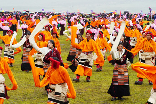 2020ལོའི་སི་ཁྲོན་དཀར་མཛེས་རི་ཀླུང་རིག་གནས་ཡུལ་སྐོར་དུས་ཆེན་ལི་ཐང་རྫོང་དུ་འགོ་ཚུགས་པ།
