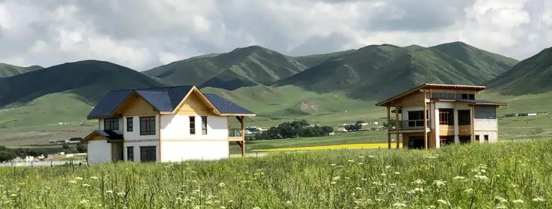 རྨོག་རུ་སྡེ་བར་ཐོན་པའི་རྒྱལ་ཡོངས་བོད་ཡིག་སྨྱན་སྦྱོར་པའི་སྡེ།