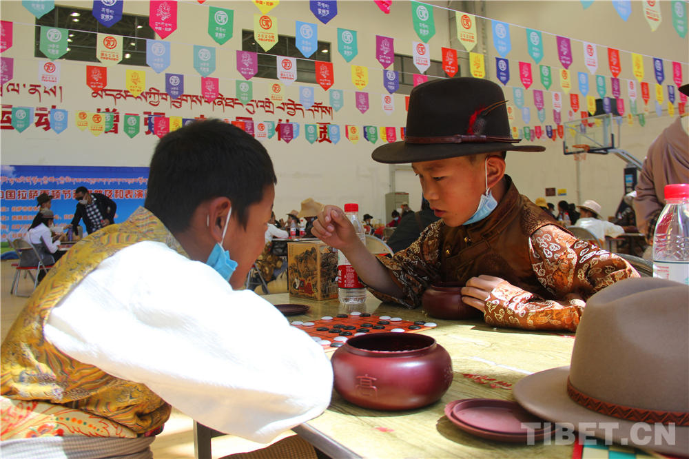 ལྷ་སའི་ཞོ་སྟོན་རིང་བོད་ཀྱི་མིག་མངས་ཁྱབ་གདལ་དང་འཁྲབ་སྟོན་གྱི་བྱེད་སྒོ་སྤེལ་བ།