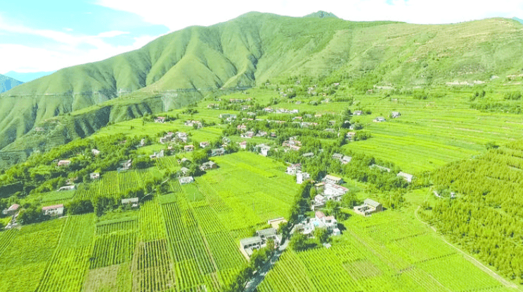 སྐྱེ་ཁམས་དར་བས་དམངས་ཀྱི་ཡོང་འབབ་འཕར།