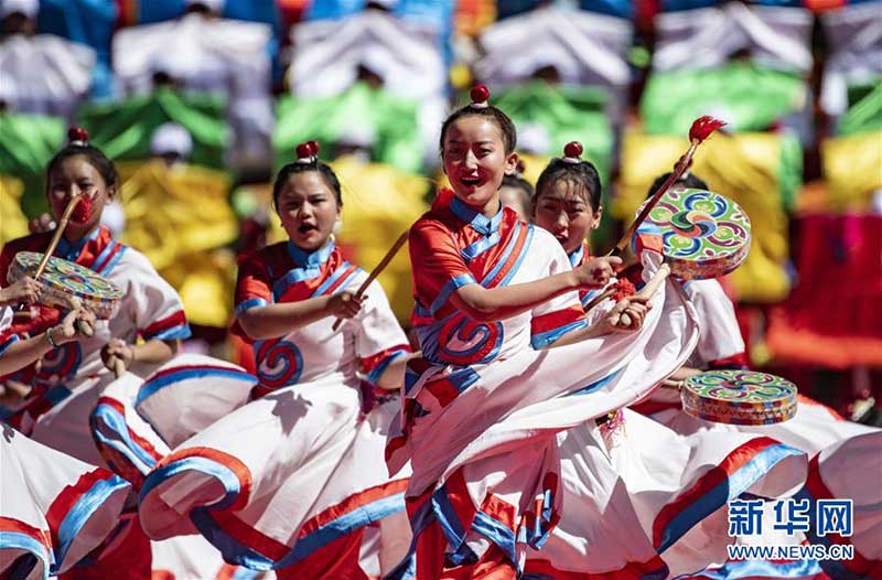 བོད་ལྗོངས་ཆབ་མདོའི་མི་རིགས་ཁག་དང་ལས་རིགས་ཁག་གིས་བཅིངས་འགྲོལ་ཐོབ་ནས་ལོ་ངོ་70འཁོར་བར་རྟེན་འབྲེལ་གཟབ་རྒྱས་ཞུས་པ།