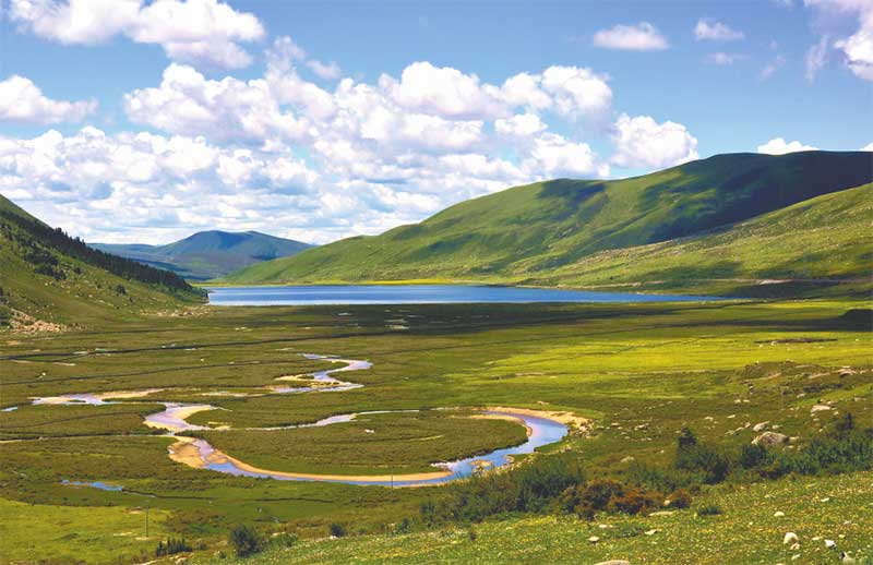 ཁྲོན་བོད་ལྕགས་ལམ་གྱི་གཡག་རྔ་ནས་ཉིང་ཁྲིའི་བར་གྱི་མཛེས་ལྗོངས།
