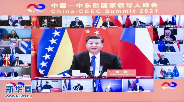 ཞི་ཅིན་ཕིང་གིས་ཀྲུང་གོ་དང་ཡོ་རོབ་གླིང་དབུས་ཤར་རྒྱལ་ཁབ་ཀྱི་མགོ་ཁྲིད་པའི་མཐོ་རིམ་གྲོས་ཚོགས་ལ་མགོ་འཛིན་བྱས་པར་མ་ཟད་གསུང་བཤད་གལ་ཆེན་གནང་།