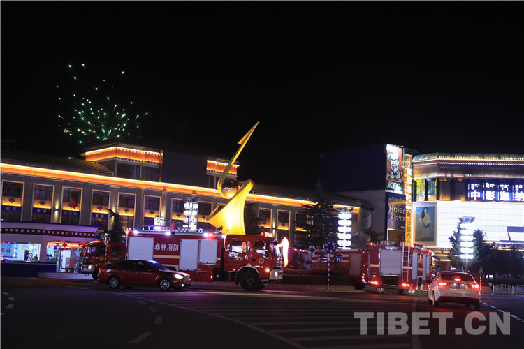 ཁོ་ཚོས་ལོ་གསར་གྱི་སྐབས་སུ་ལས་གནས་གཏན་སྲུང་བྱས་ཏེ་ཁྱིམ་ཚང་ཁྲི་སྟོང་མང་པོའི་བདེ་འཇགས་ལ་སྲུང་སྐྱོབ་བྱས།