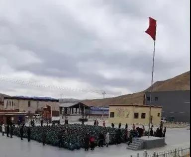 ས་ཡོམ་ཚད་རིམ6.1ཅན་གྱི་མདུན་དུ། ཤག་ཆུ་གྲོང་རྡལ་སློབ་ཆུང་གིས་འདི་ལྟར་ཉེན་ཁར་ཁ་གཏད་འཇལ་ཡོད།