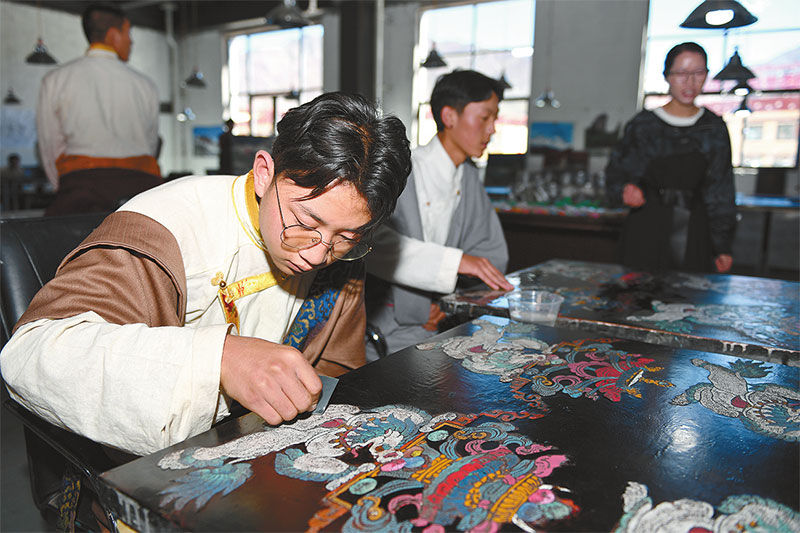 ཁྱད་ལྡན་ཐོན་ལས་ཀྱི་རྣམ་པ་གསར་པ།