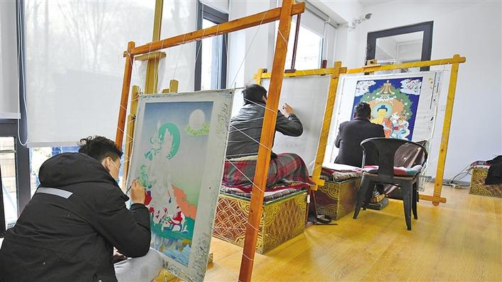 ​བོད་ལྗོངས་ཀྱིས་མི་རིགས་ལག་ཤེས་བཟོ་རྩལ་རྒྱུན་འཛིན་དང་འཕེལ་རྒྱས་སུ་བཏང་བ།