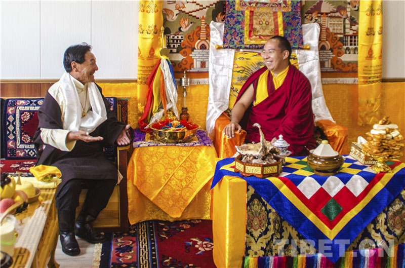 པཎ་ཆེན་རིན་པོ་ཆེས་ཀན་སུའུ་རུ་བརྟག་དཔྱད་ཞིབ་འཇུག་གནང་བ་དང་འབྲེལ་ཆོས་ལུགས་བྱེད་སྒོ་སྤེལ་བ།