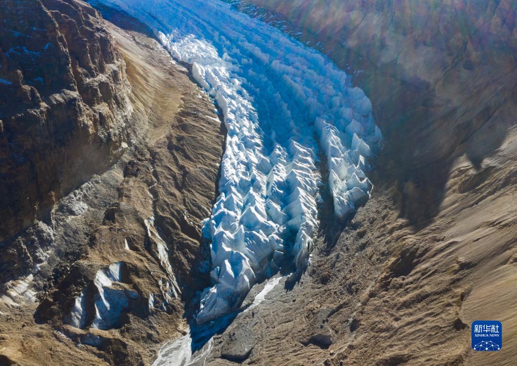 ངོ་མཚར་ཅན་གྱི་མཆོད་རྟེན་ཉི་མ་ལ། 