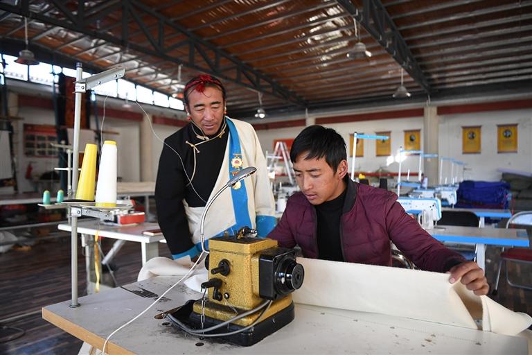 མཉམ་ལས་ཁང་གིས་འབབ་འཕར་ཐབས་ལམ་གསར་པ་བཏོད་པ།