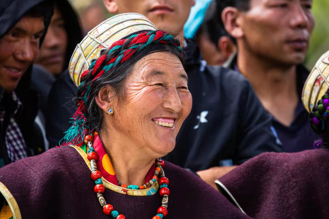     བྱ་སྤྱོད་འདི་དག་གིས་བོད་ལྗོངས་ཀྱི་ཆ་སྙོམས་མི་རེའི་ཚེ་ཚད་ད་དུང་རིང་དུ་འགྲོ་སྲིད།   