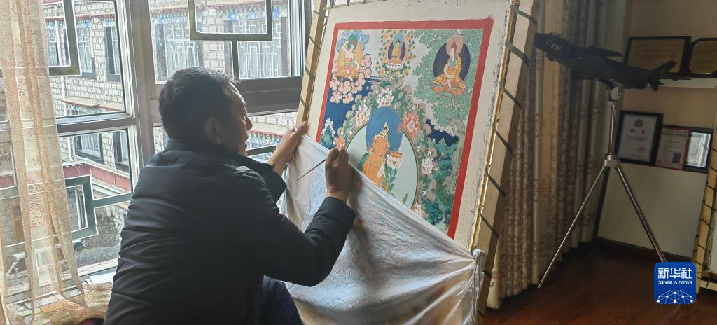 མི་རིགས་ལག་ཤེས་བཟོ་རྩལ་ལ་སླར་ཡང་སྐྱེ་སྟོབས་ཀྱི་དཔལ་འབར་བ།
