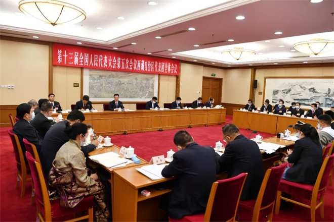 སྲིད་གཞུང་གི་ལས་དོན་སྙན་སྒྲོན་ལ་བོད་ལྗོངས་ཀྱི་འཐུས་མིས་འདི་འདྲ་གསུངས།