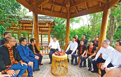 ཞི་ཅིན་ཕིང་གིས་ཧའེ་ནན་དུ་རྟོག་ཞིབ་གནང་།