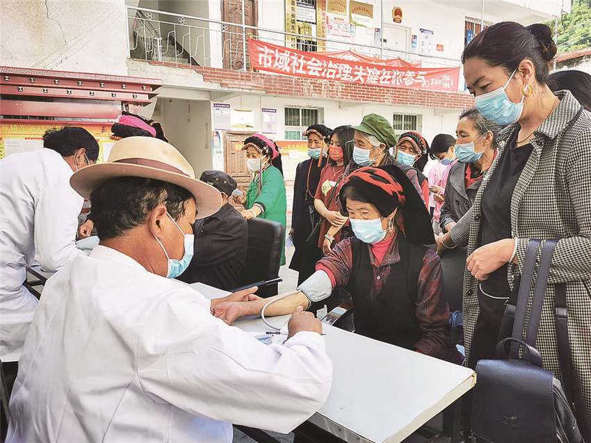 རོང་བྲག་རྫོང་གིས་འགོག་ཁབ་གྲོང་ཚོར་བསྐྱལ་བའི་བྱེད་སྒོ་སྤེལ། 