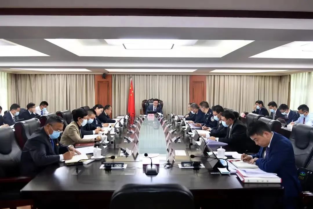 རྔ་བ་ཁུལ་སྲིད་གཞུང་གི་ཏང་ཙུའུ་ཡིས་（རྒྱས་འཛོམས）ཚོགས་འདུ་འཚོགས་ཏེ་ཞིང་ཆེན་ཏང་གི་འཐུས་མིའི་ཚོགས་ཆེན་ཐེངས་12པའི་དགོངས་དོན་བརྒྱུད་སྒྲོག་དང་སློབ་སྦྱོང་བྱས།