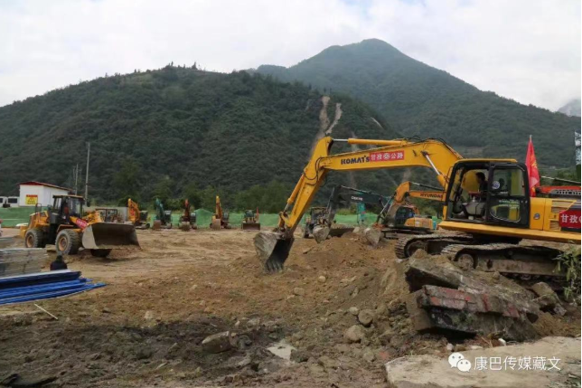 འབོ་ཞབས་གྲོང་རྡལ་དུ་སྐབས་སྡོད་པང་ཁང་སྐྲུན་འགོ་བཙུགས།