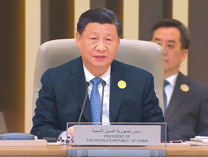 ཞི་ཅིན་ཕིང་ཀྲུང་གོ་དང་ཨ་རབ་རྒྱལ་ཁབ་ཀྱི་དབུ་ཚོགས་སྐབས་དང་པོར་ཞུགས་པ་དང་འབྲེལ་བཞེད་དོན་གཙོ་བོའི་གསུང་བཤད་གནང་བ།