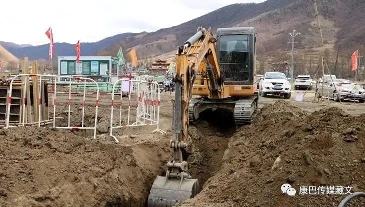 མཚོ་འཕགས་ཆེས་མཐོ་བའི་གློག་སྒྱུར་ས་ཚུགས་དར་མདོར་སྐྲུན་བཞིན་ཡོད།