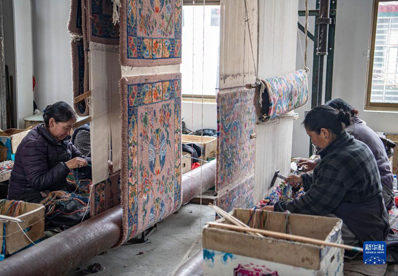 ལོ་རྒྱུས་ཡུན་རིང་ལྡན་པའི་གཙང་རུམ་འཐག་རྩལ།