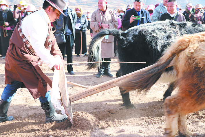 རྨོ་འདེབས་དུས་ཆེན་སྐབས་དང་པོའི་བྱེད་སྒོ་སྤེལ་བ།