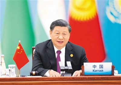 ཞི་ཅིན་ཕིང་གིས་ཀྲུང་གོ་དང་ཨེ་ཤེ་ཡ་དབུས་མའི་དབུ་ཚོགས་སྐབས་དང་པོ་གཙོ་སྐྱོང་གནང་བ་དང་བཞེད་དོན་གཙོ་བོའི་གཏམ་བཤད་གནང་བ།